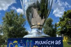 爱游戏官网-德国球队势不可挡，实现连胜夺冠