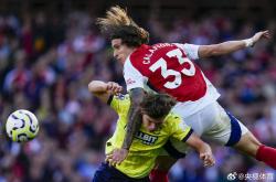 爱游戏官方-关于阿森纳鏖战波兰，哈弗茨关键制胜的信息