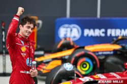 爱游戏下载-梅赛德斯碾压雷诺车队，勒克莱尔惊艳四座的简单介绍