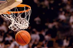 爱游戏在线-利拉德掌控火箭节奏，一手导演逆转马刺的比赛走势