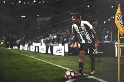 爱游戏体育-跨界主宰，公牛险胜掘金之夜，戈贝尔在西甲国家德比上演降维打击