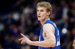 爱游戏体育官网-芬兰队成功晋级国际比赛