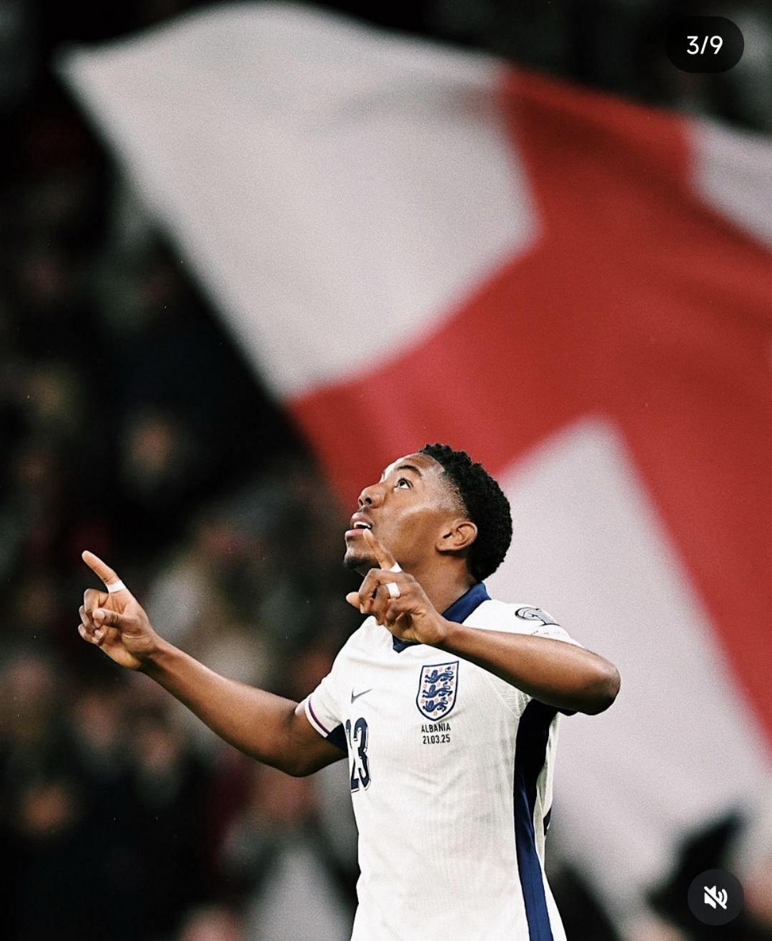 英格兰队展现实力，获得胜利