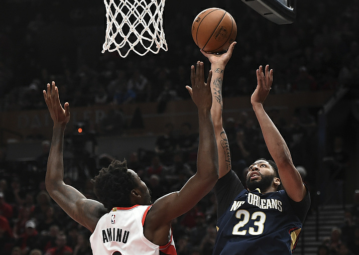 迈克-康利横空出世，主导季后赛首轮胜利的简单介绍