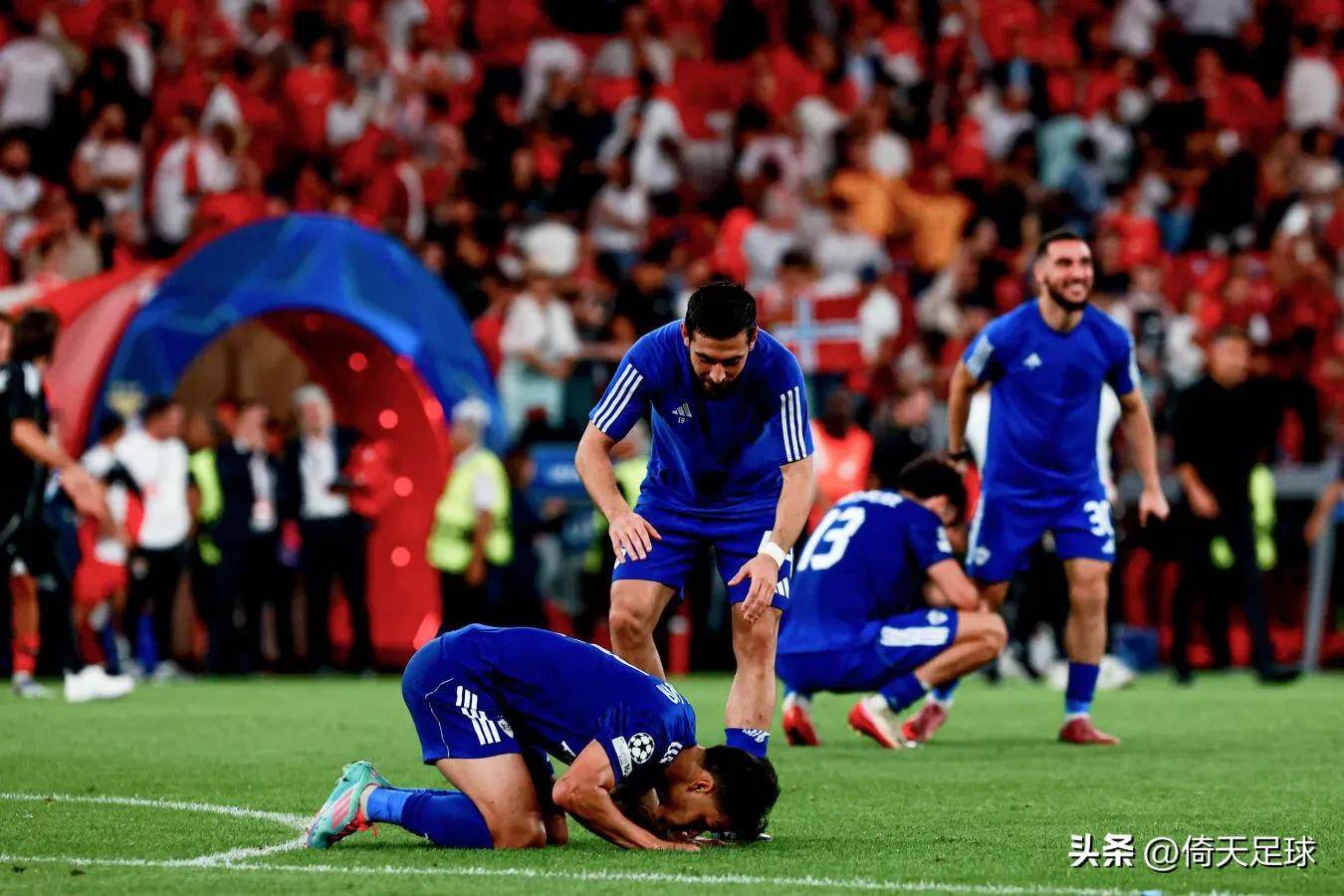 巴黎客场取胜里昂,领先优势扩大的简单介绍 巴黎客场取胜里昂,领先优势扩大的简单介绍