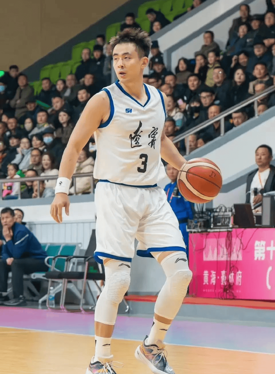 山东队轻取江苏队，赵继伟状态火热