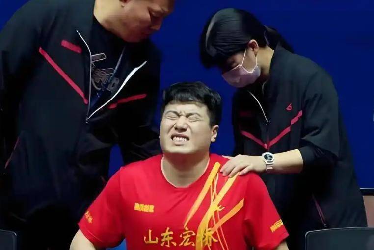 包含江苏队遭遇腰伤困扰，状态受损的词条