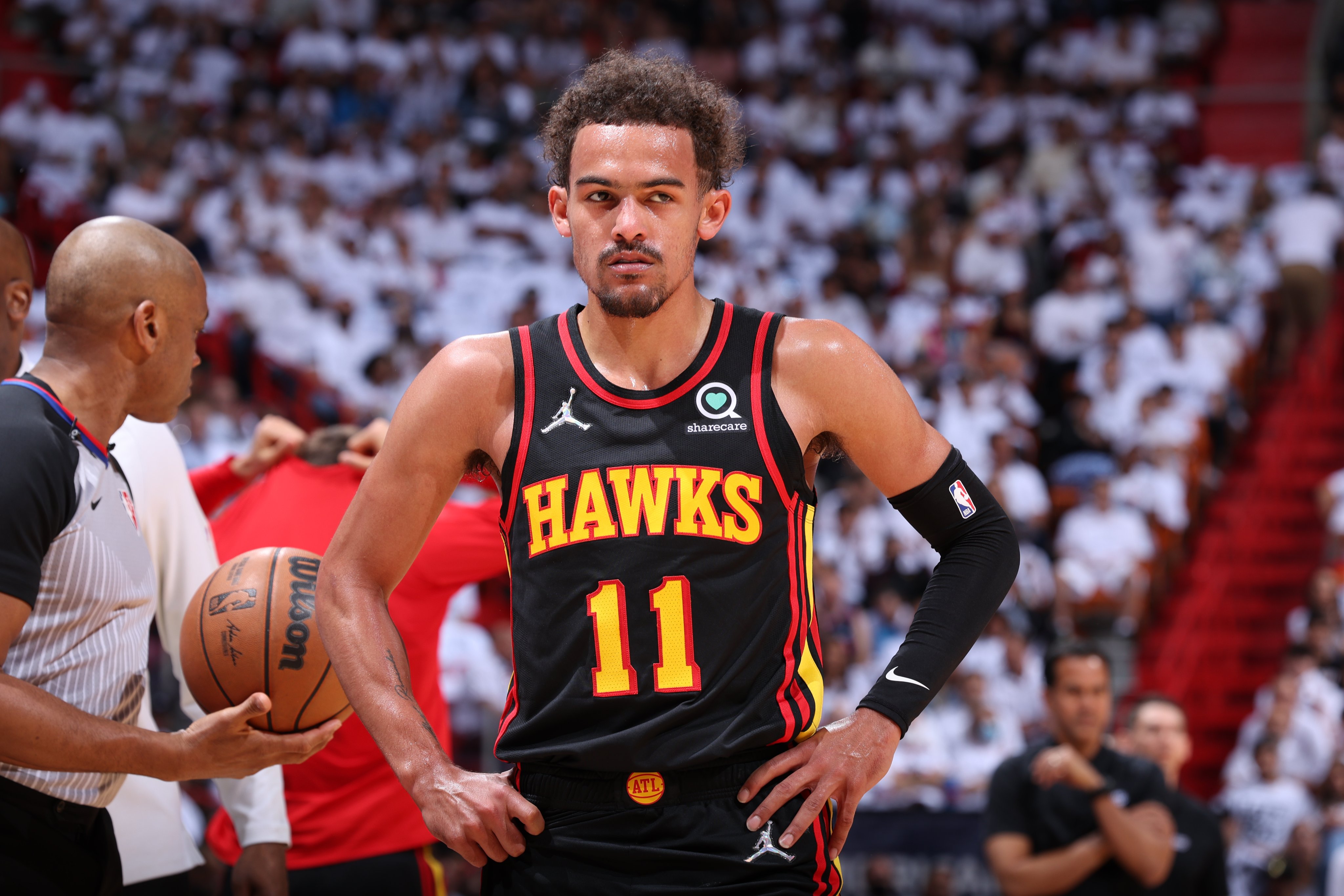 巴西男篮鏖战雷霆，特雷杨打破历史纪录