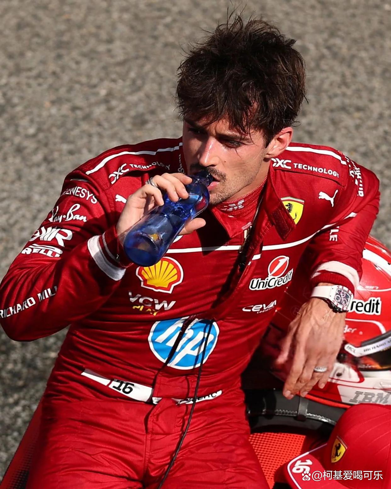 包含索伯车队横扫红牛二队，勒克莱尔高光表现的词条